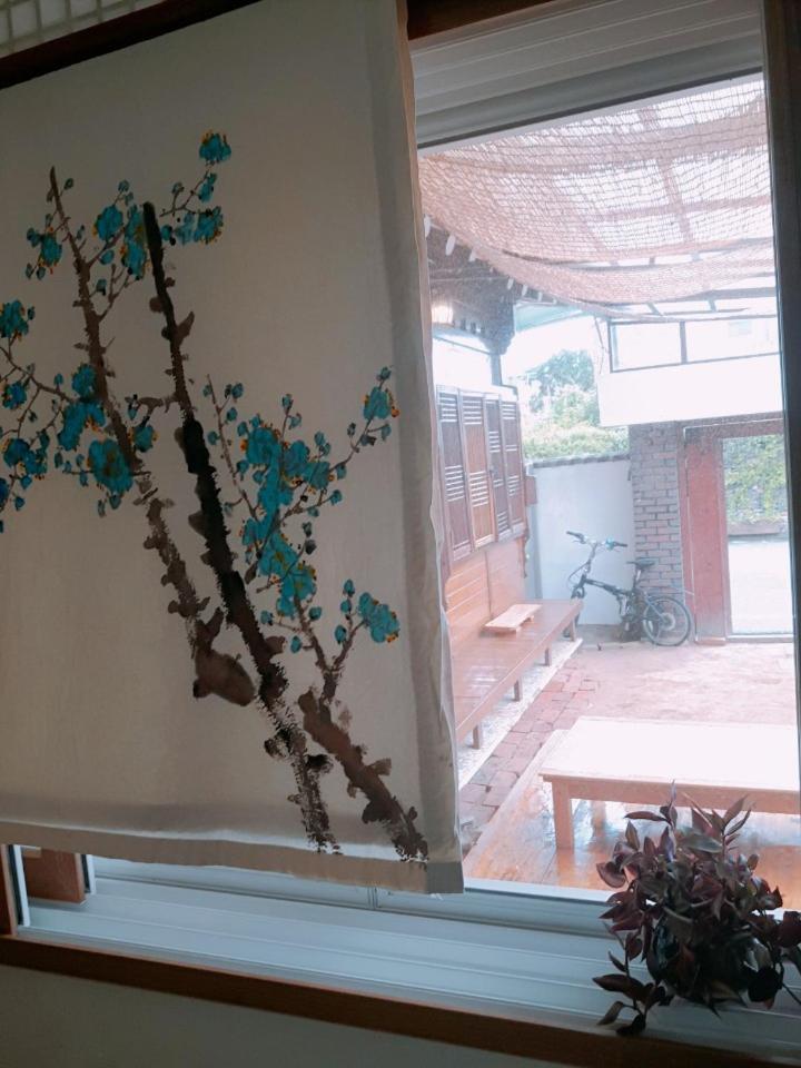 Yujeong Hanok Guesthouse Mokpo Bagian luar foto