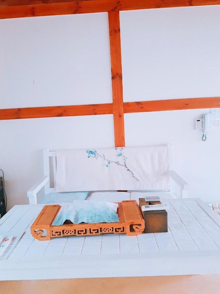 Yujeong Hanok Guesthouse Mokpo Bagian luar foto