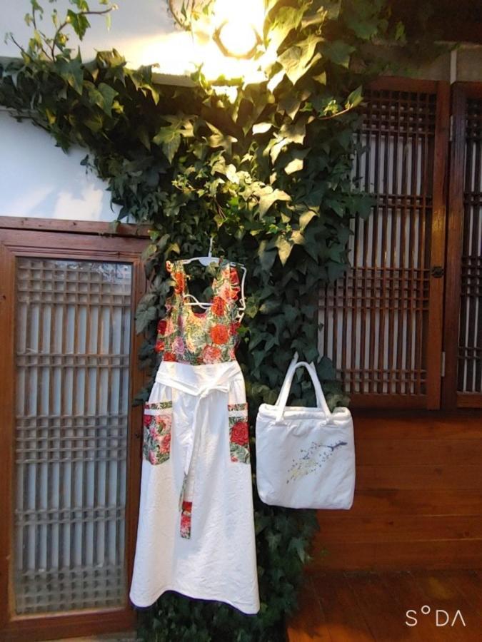 Yujeong Hanok Guesthouse Mokpo Bagian luar foto